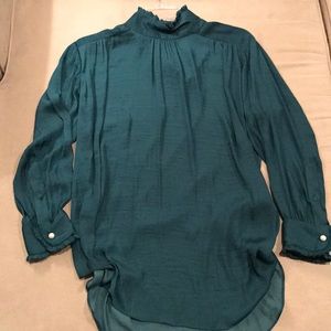 Zara silky hunter green blouse Sz medium NWT